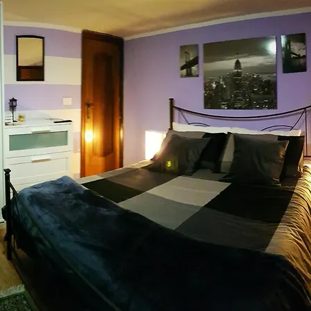 Bed & Breakfast Dream 117